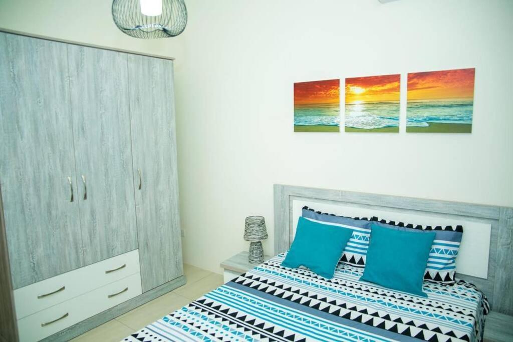 Entire Luxury 3 Bedroom Condo For Rent - Flic-En-Flac - Close To Beach מראה חיצוני תמונה