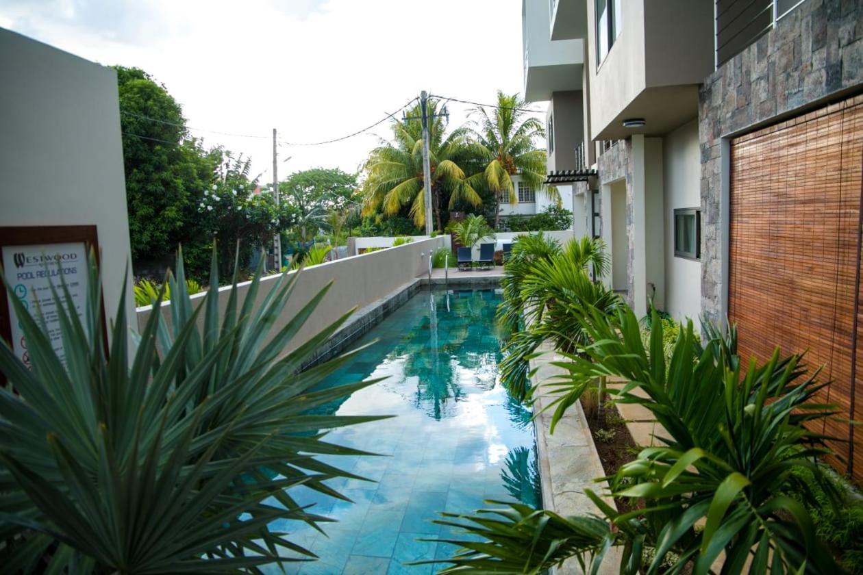 Entire Luxury 3 Bedroom Condo For Rent - Flic-En-Flac - Close To Beach מראה חיצוני תמונה